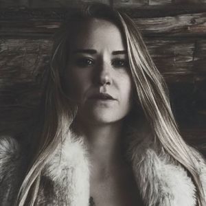 Meet your Posher, Liza